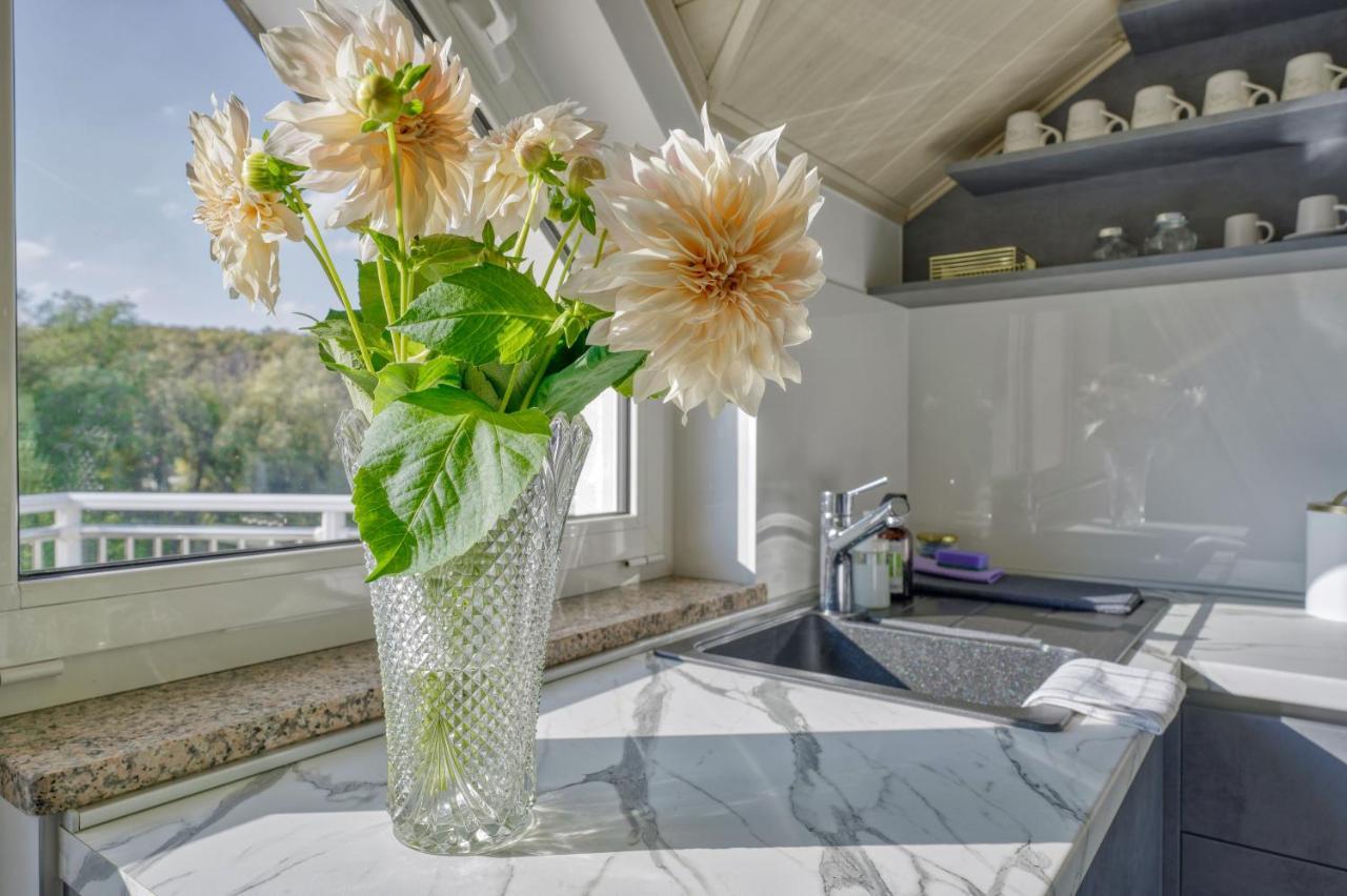 Astarea - Luxe Penthouse In Nature - Jacuzzi - Free Private Parking - Terrace & Balcony - Peace Загреб Экстерьер фото